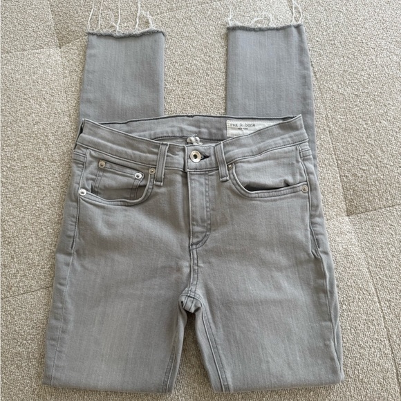 Rag & Bone Ankle Skinny Jeans Gray Raw Hem Size 26 - Picture 1 of 8